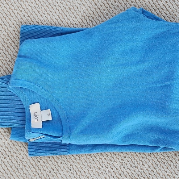 LOFT Vibrant Blue Knit Top, Medium - Picture 5 of 5